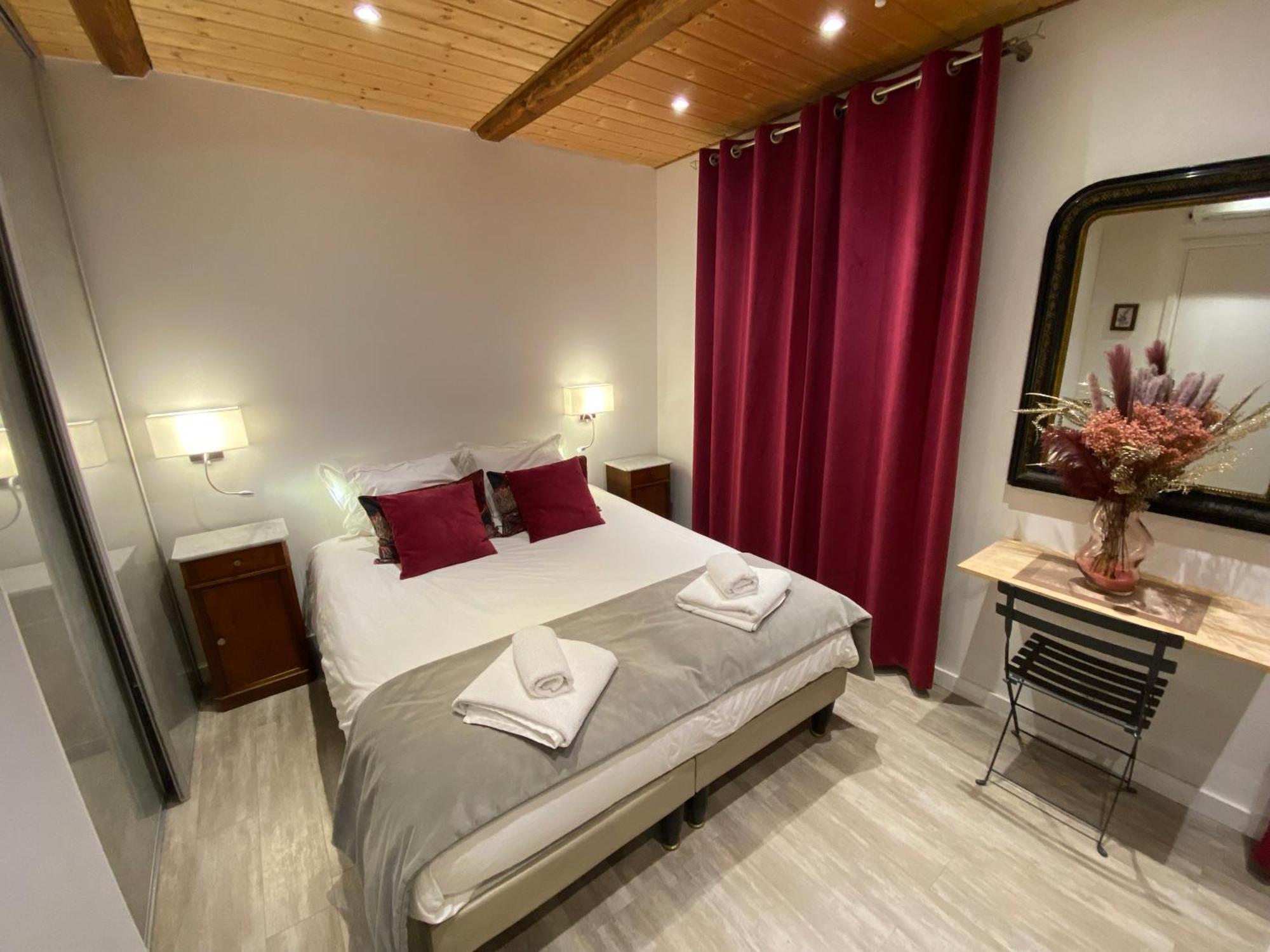 Relais Des Alpes Hotel Guillaumes Exterior foto