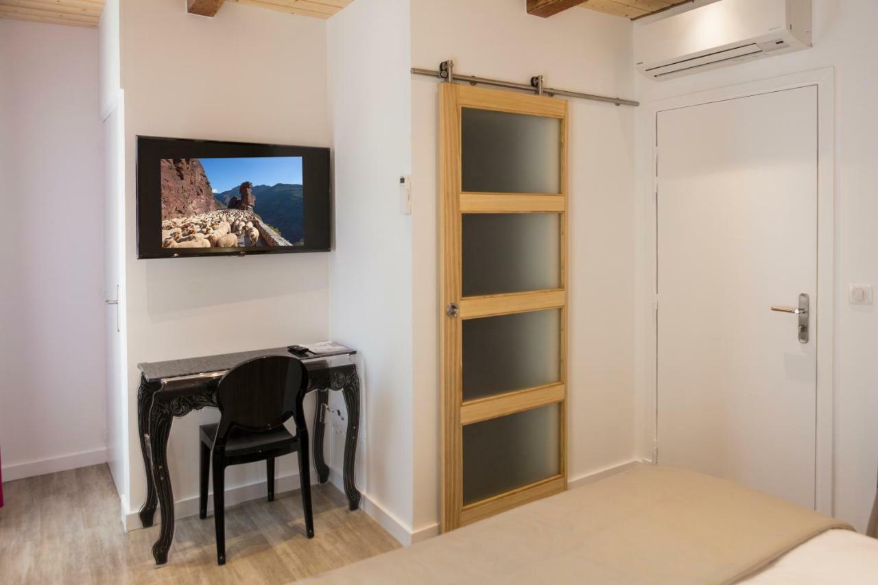Relais Des Alpes Hotel Guillaumes Exterior foto