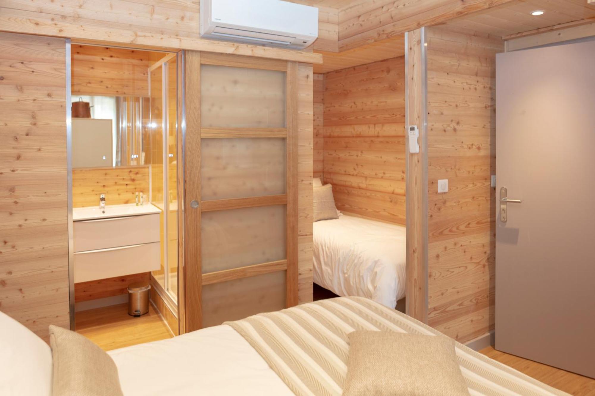 Relais Des Alpes Hotel Guillaumes Exterior foto